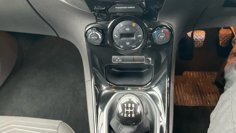 Ford Fiesta 1.0 EcoBoost 125 Titanium 5dr Petrol Hatchback